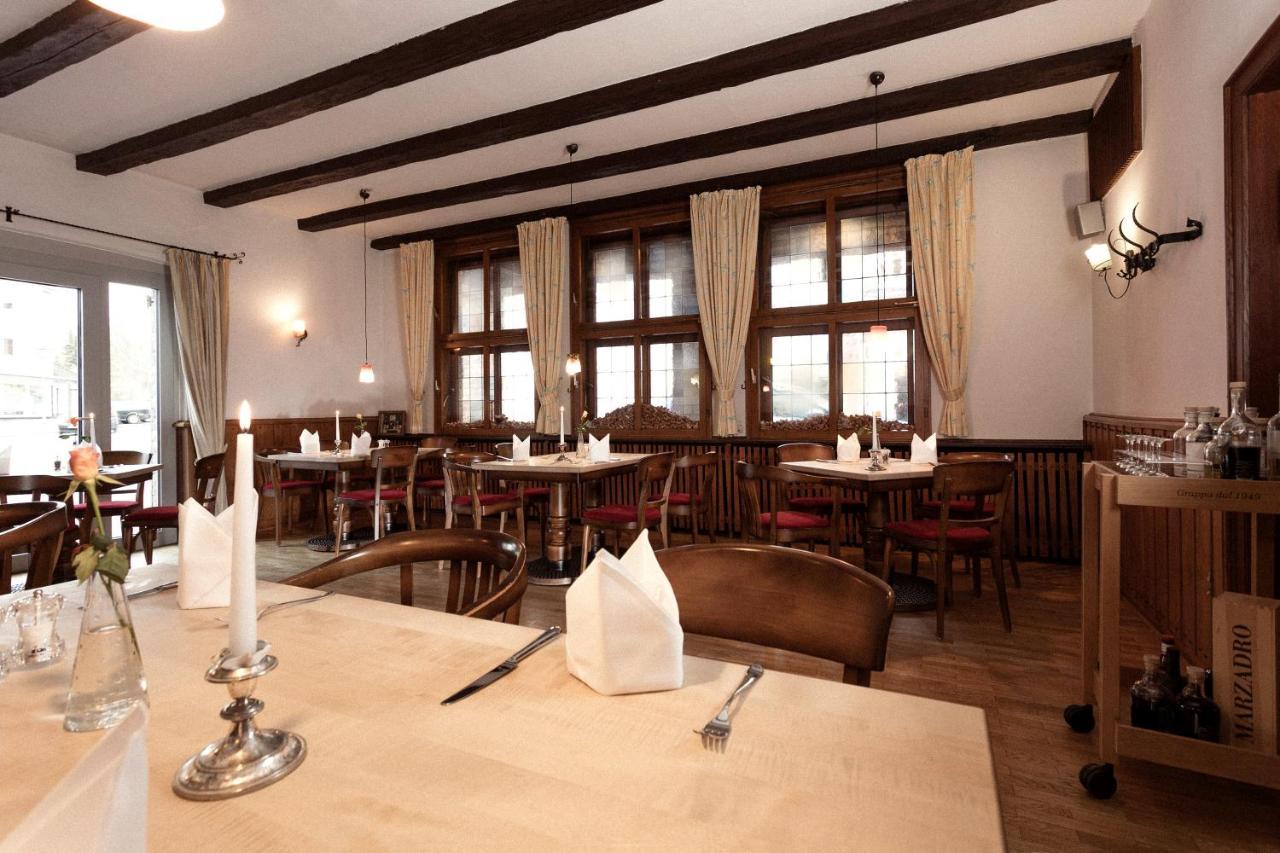 Hotel Deutsches Haus Gifhorn Exterior photo